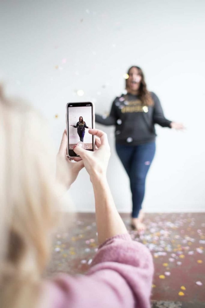 TikTok Will Now Pay Users With $200 M Creator Fund TikTok is starting a $200 million “Creator Fund” to help its popular creators make a living, amid threats from the US government.