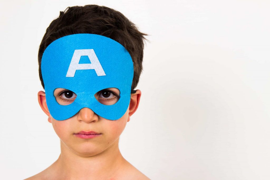 Avengers Star Chris Evans to Give Shield to Heroic Boy Avengers actor Chris Evans to dedicate a shield to courageous 6-year old Bridger Walker who saved his younger sister from a dog attack