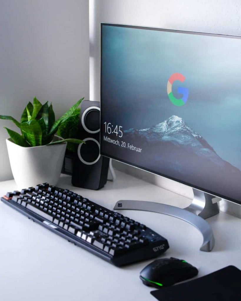 Google Gives Employees More Planning Flexibility, Sets to Extend Remote Work Scheme CEO Sundar Pichai wants Google employees to have flexible plans for the coming year, especially with a school year on a pandemic era