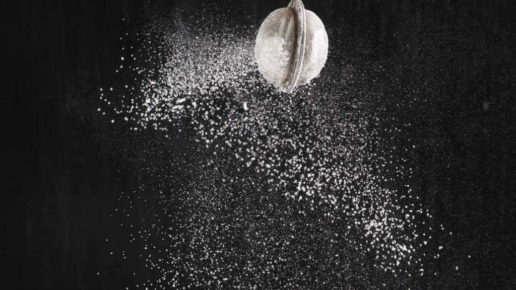 powdered sugar shake