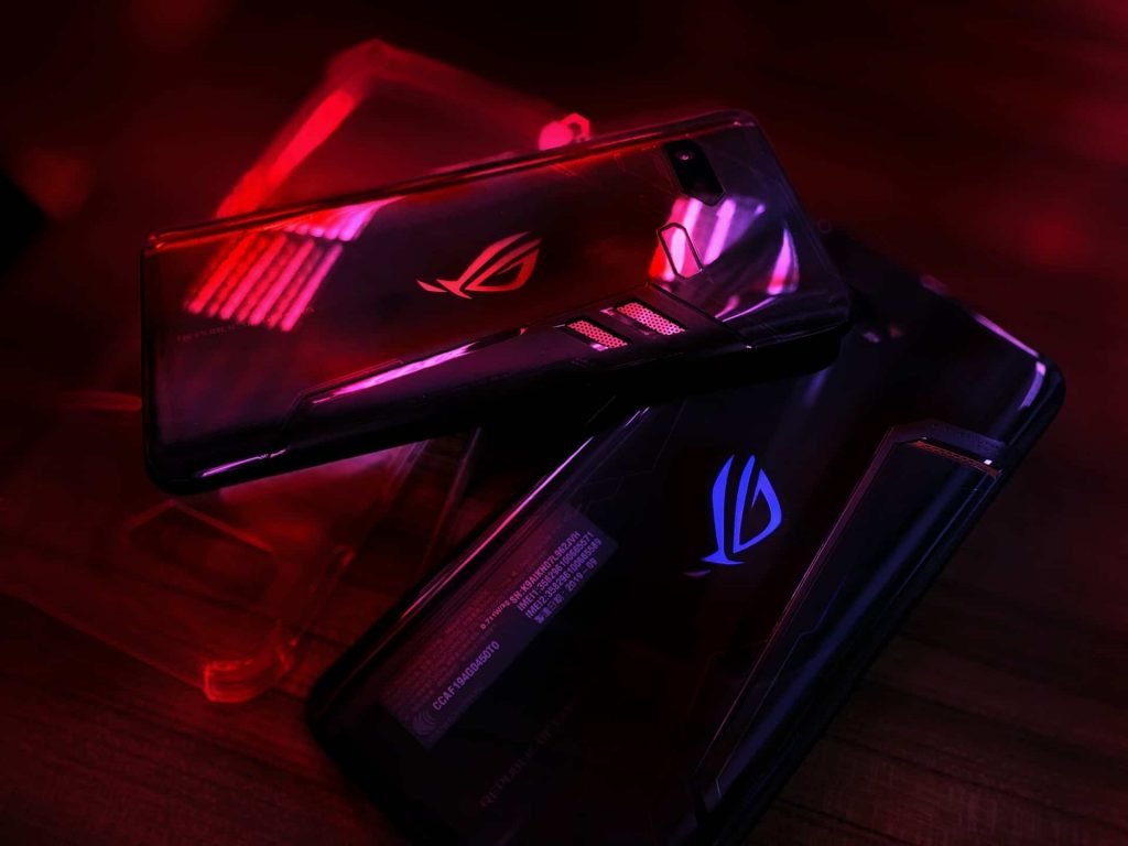 ASUS Rolls Out New ROG Phone 3 ASUS introduced the new ROG Phone 3 for mobile gamers, featuring great specs and long battery life.