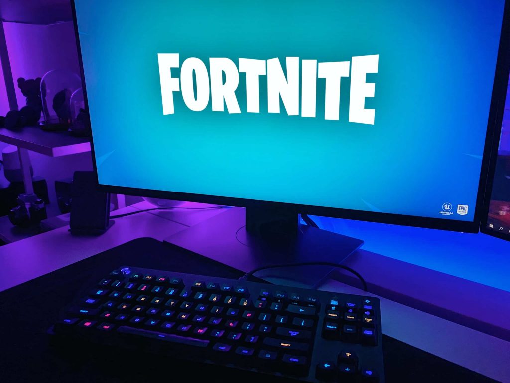 Sony Pours $250 M in Fortnite Maker Epic Games Industry giant Sony invests $250 million in Fortnite developer Epic Games, as it expands beyond gaming into other areas of home entertainment.
