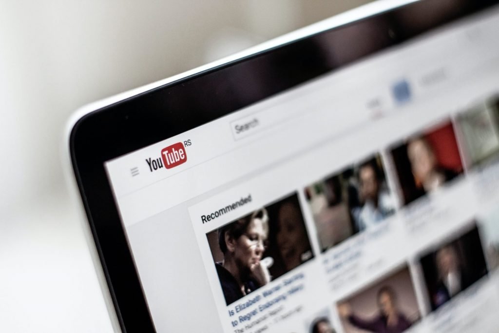 Youtube Brings Back Human Moderators to Fix AI Mistakes