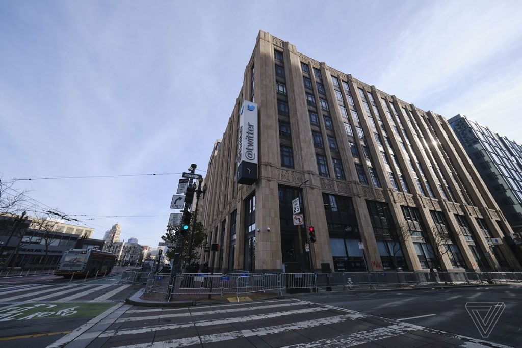 Only one person showed up to the pro-Trump protest outside Twitter’s San Francisco HQ