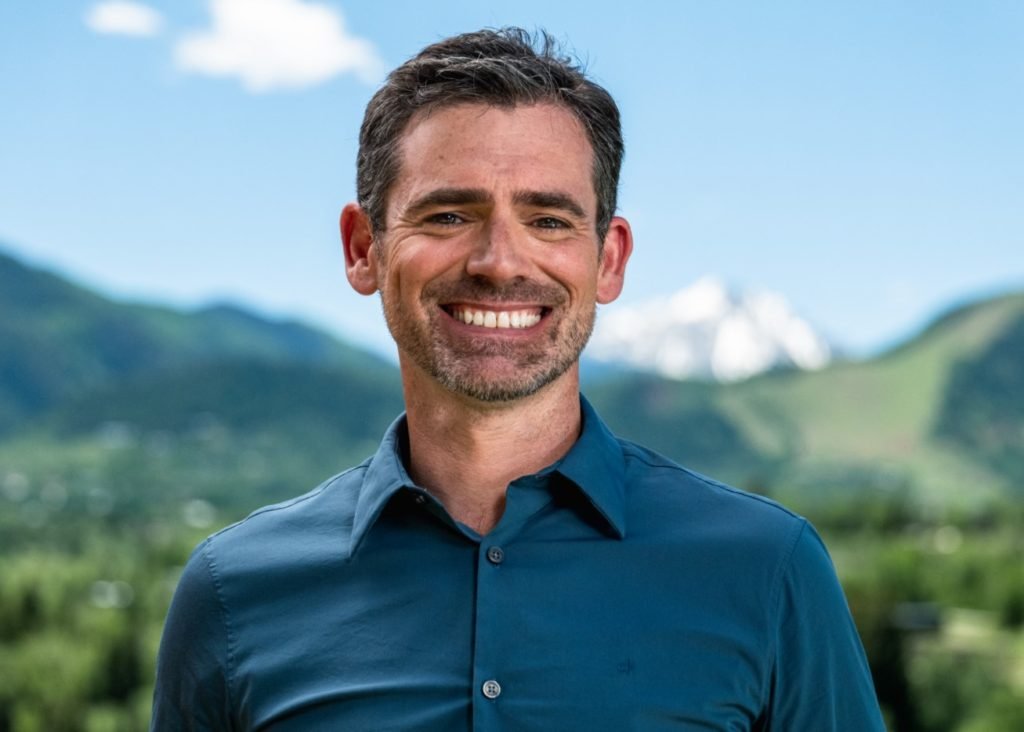 Here’s Dr. Jeremy James, Founder of FITFOREVER Dr. Jeremy James