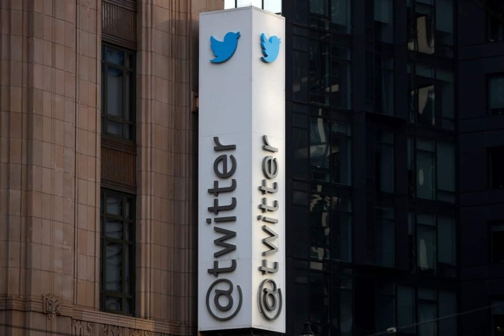 Twitter’s misinformation problem is much bigger than Trump. The crowd may help solve it.
