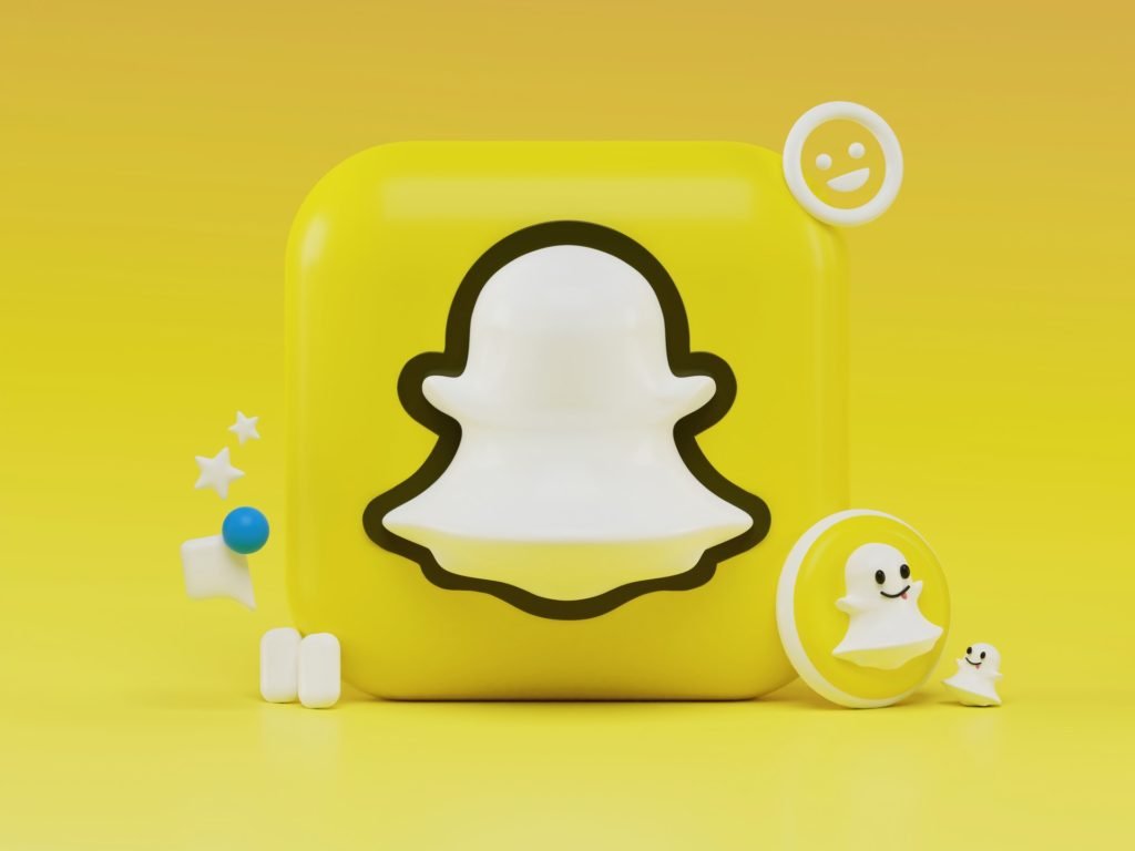 how to make a public profile on snapchat